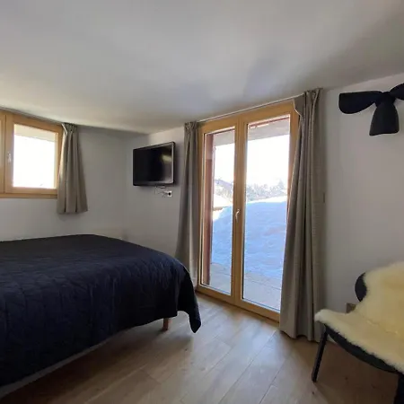 Renove Pour 12 Pers., A 100m Des Pistes, 300m Des Commerces, Terrasses Et Parking Inclus - Fr-1-733-146 Alpesi faház Crest-Voland